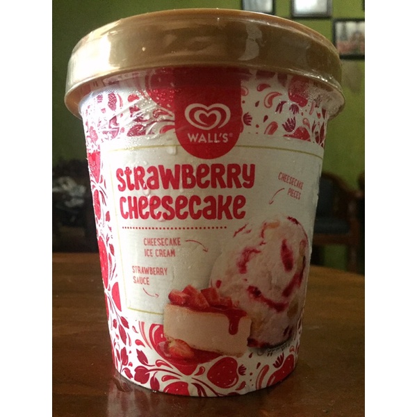 Jual Walls Strawberry Cheesecake 750ml Hanya Gosend Dan Grabexpres Shopee Indonesia 