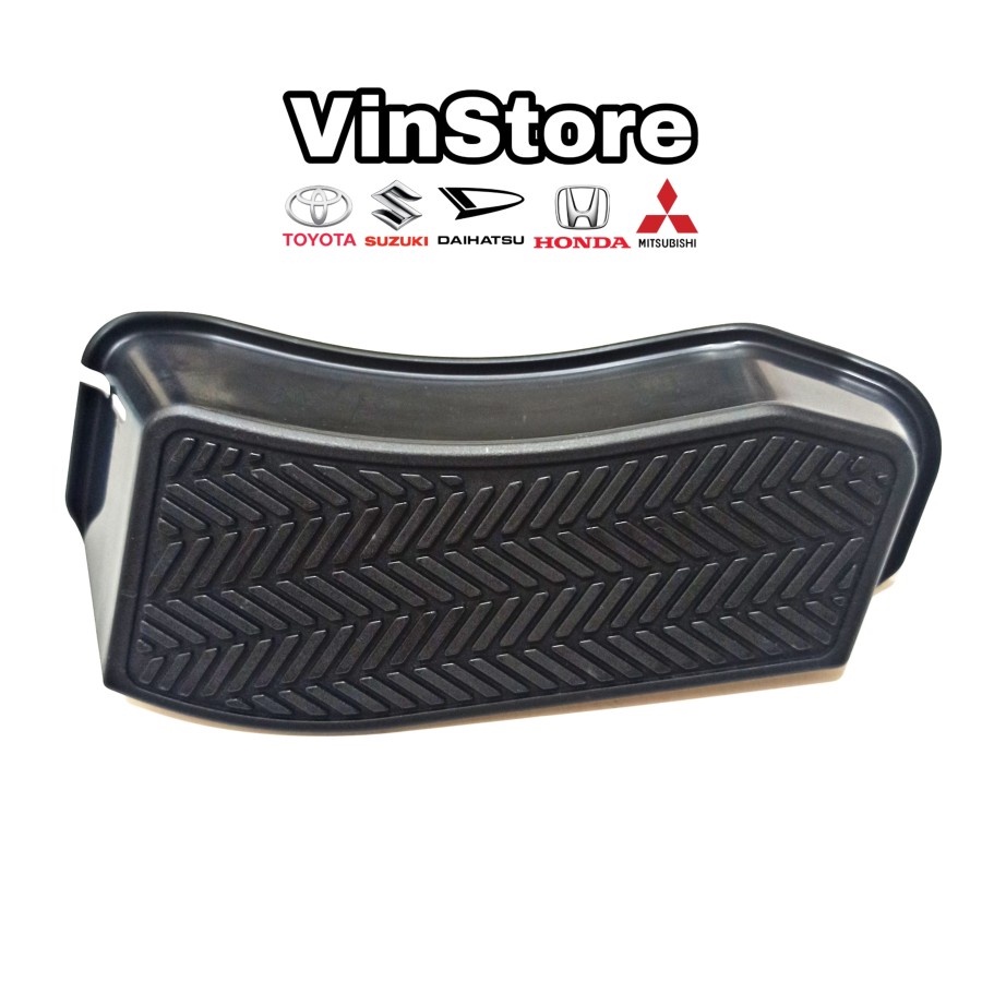 Jual Cover Footrest Innova Pijakan Kaki Innova Dekat Pedal Original ...