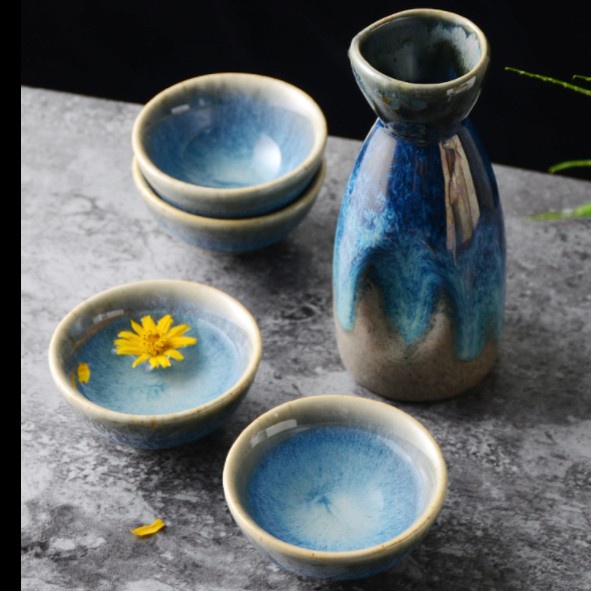 CO-FOUR® 5-delige sake-set, sake-kan en 4 sake-bekers van keraiek