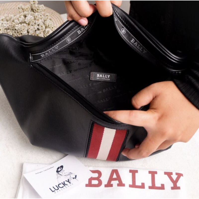 Jual Bally Hakab Leather Bum Bag In Black Original 100 Shopee Indonesia