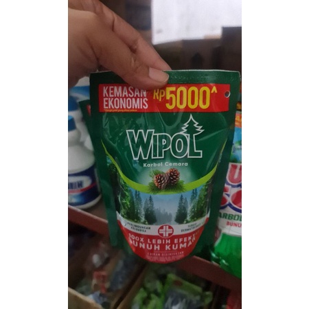 Jual Wipol Karbol cemara kemasan ekonomis 5000 termurah | Shopee Indonesia