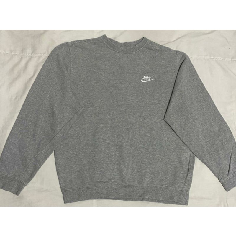 Harga crewneck nike hotsell