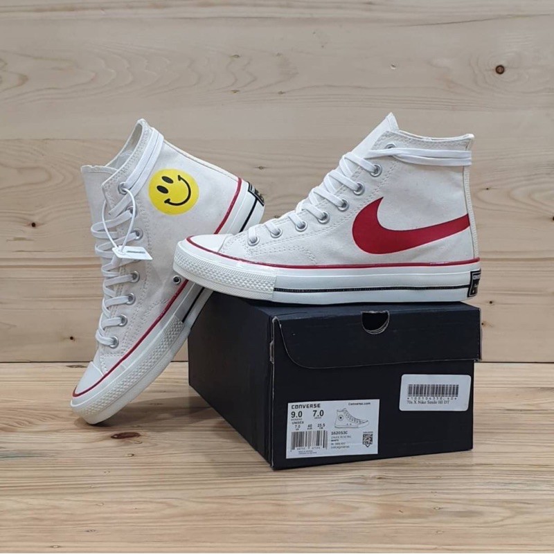 Converse x store nike smile