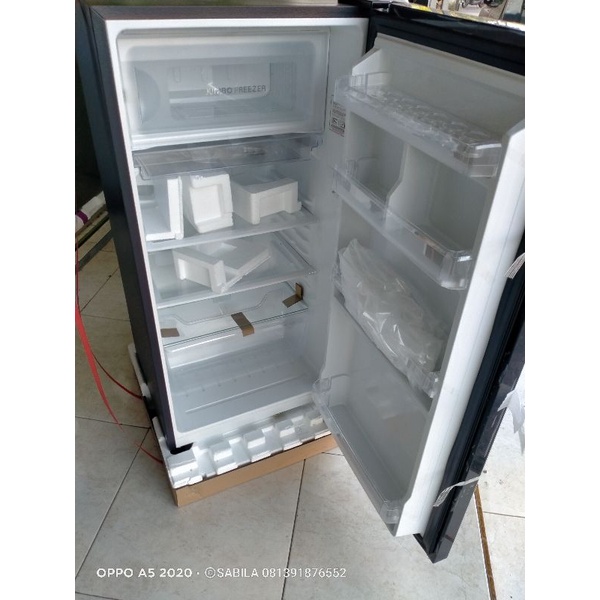 Jual kulkas polytron PRA 18 mob (cuci gudang) | Shopee Indonesia