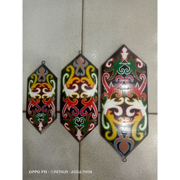 Jual TAMENG/PERISAI/HIASAN DINDING KHAS DAYAK KALIMANTAN | Shopee Indonesia