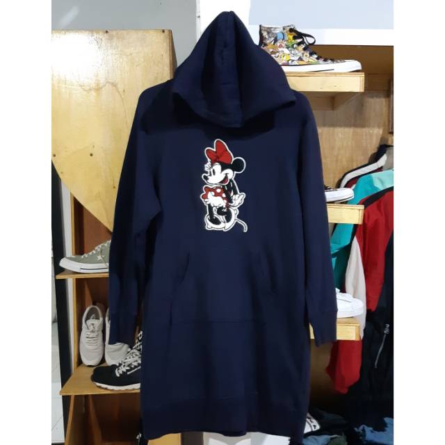 Mickey mouse hot sale hoodie uniqlo