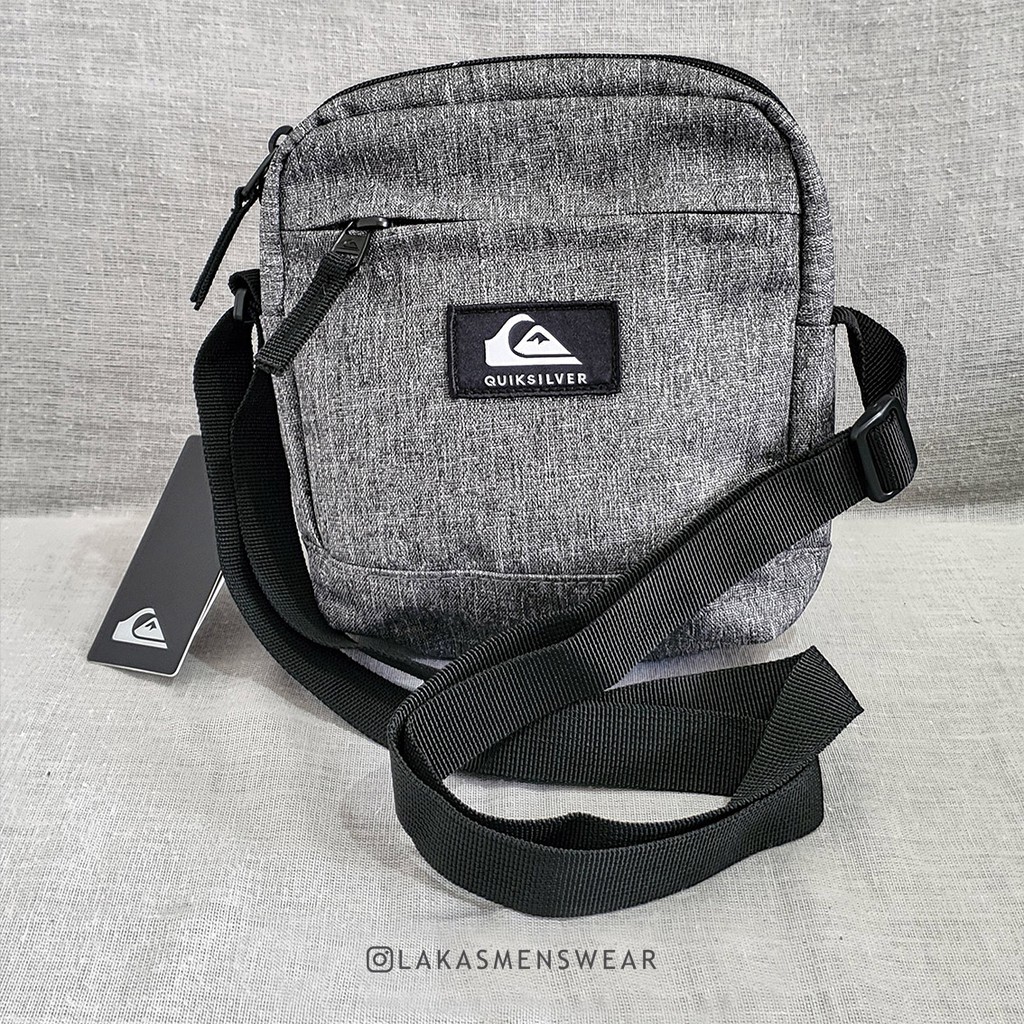 Quiksilver sling bag deals