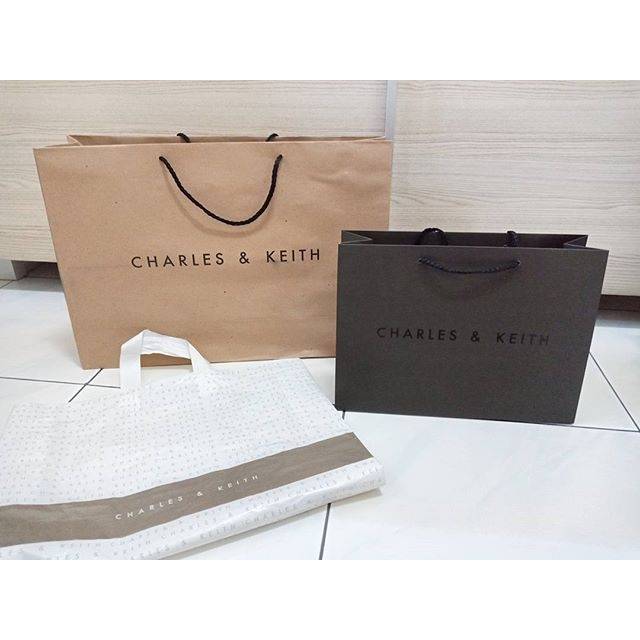 Jual paper bag charles sale and keith