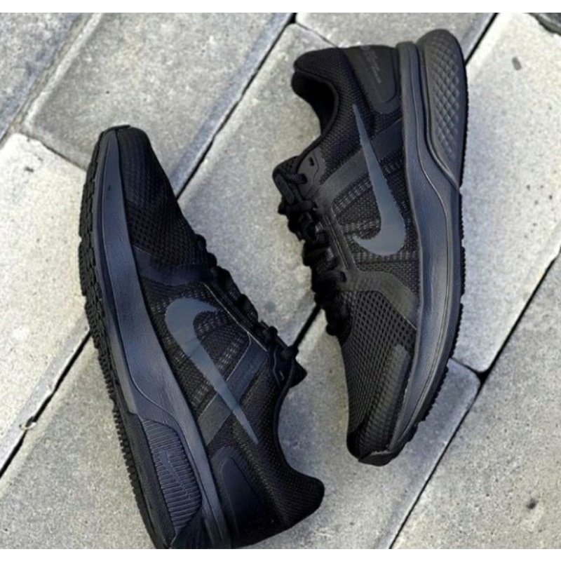 Nike running full on sale black