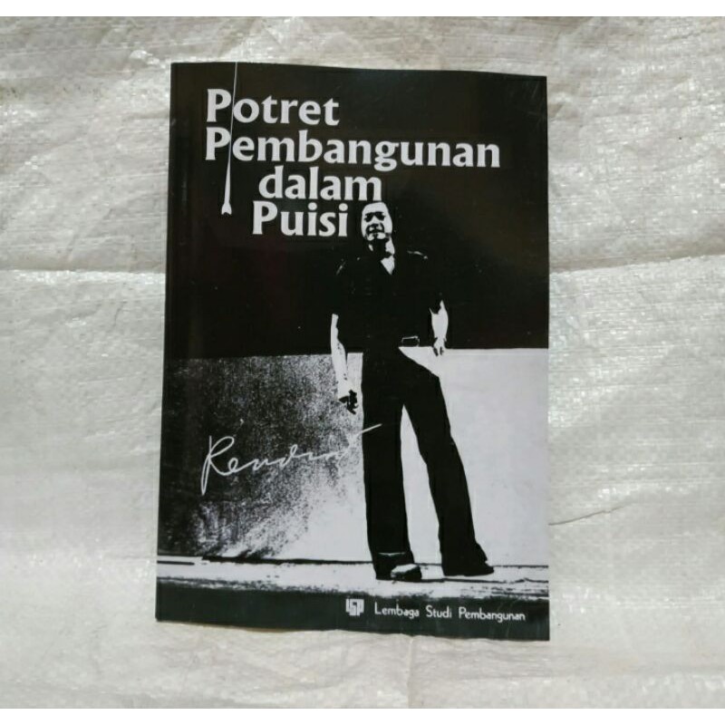 Jual Buku POTRET PEMBANGUNAN DALAM PUISI - W.S. Rendra | Shopee Indonesia