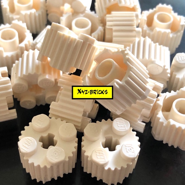 Jual LEGO PARTS 4650644 - Profile Round Brick 2x2 Dia 15.83 White ...