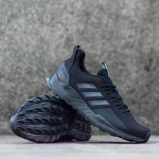 Harga adidas questar trail on sale