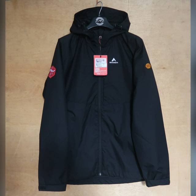 Jaket eiger sale hike light