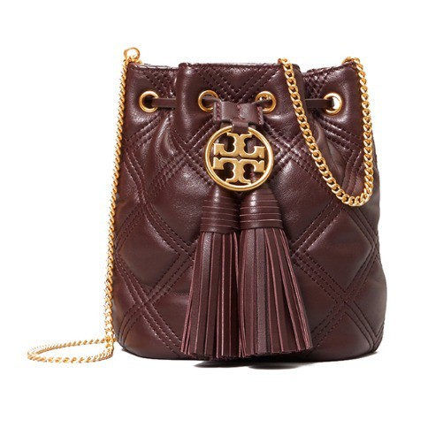 Tory burch chelsea quilted hotsell drawstring bag