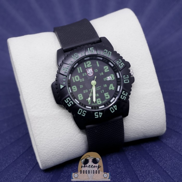 Harga jam tangan luminox series 3050 hot sale