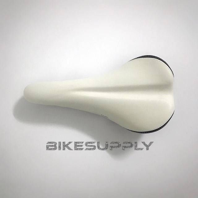 Jual Sadel-WTB-merah Harga Terbaik Termurah Oktober 2025