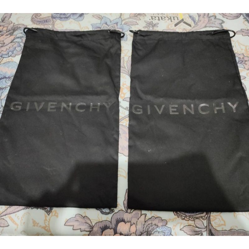 Givenchy dust bag best sale