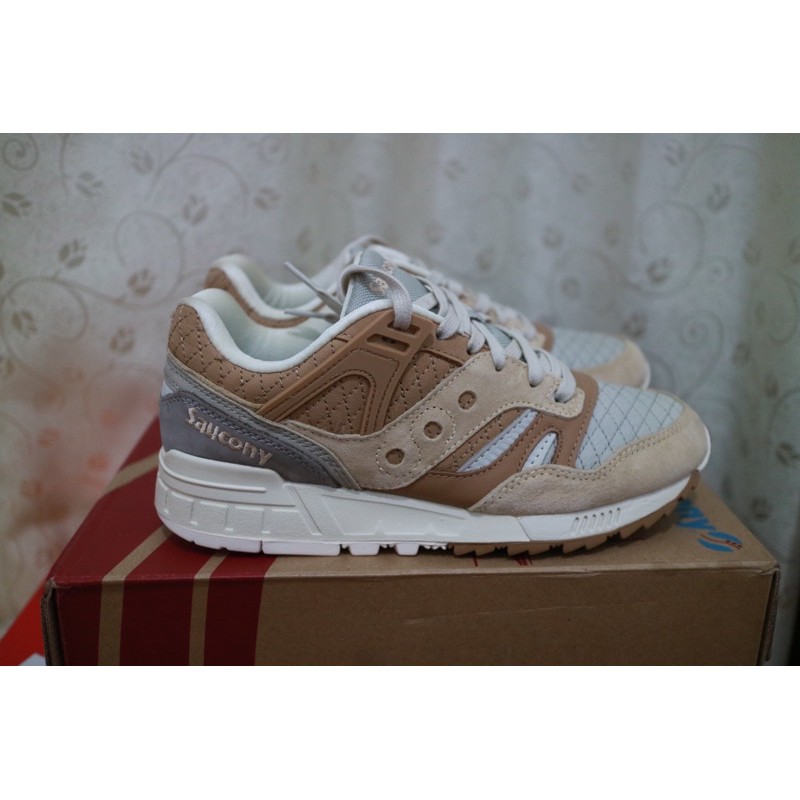 Jual saucony grid SD quilted pack tan Shopee Indonesia