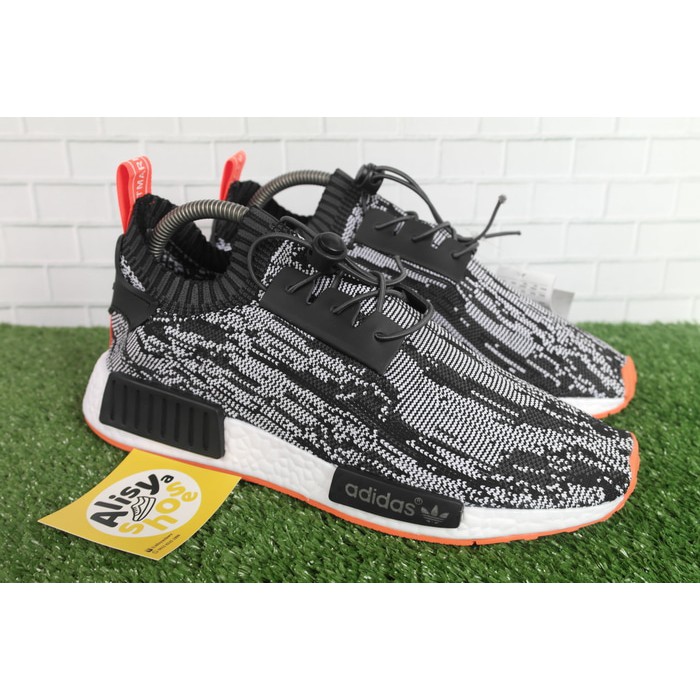 Adidas nmd r1 hot sale overkill firestarter