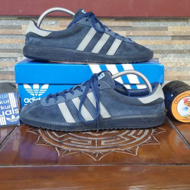 Jual adidas outlet bermuda