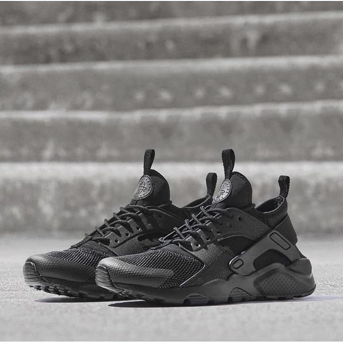 Sepatu huarache 2025