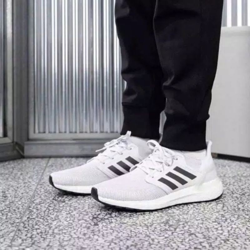 Sepatu adidas hotsell ultra boost