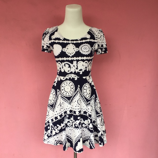 plastic island dress navy mix putih