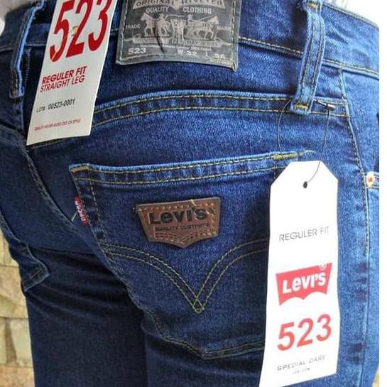 Levis 523 online