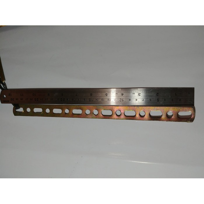 Jual Besi Plat & Besi Breket Bolong 30 CM | Shopee Indonesia
