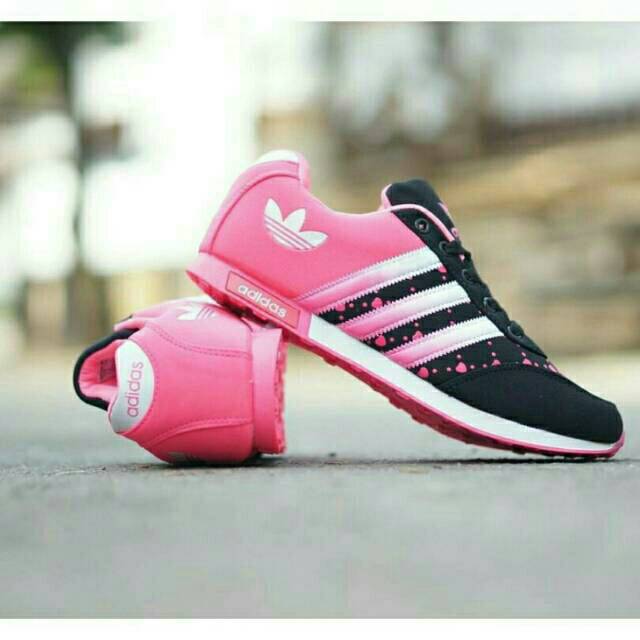 Jual Sepatu wanita adidas pink hitam Shopee Indonesia