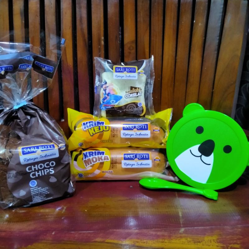 Jual roti tawar sari roti paket roti sari roti (free baby lunch box ...