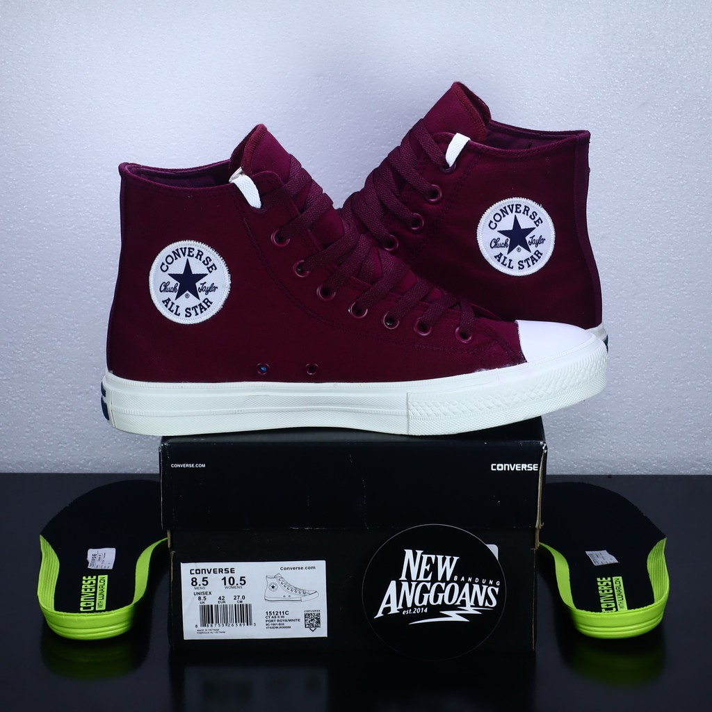 Chuck taylor 2 on sale maroon