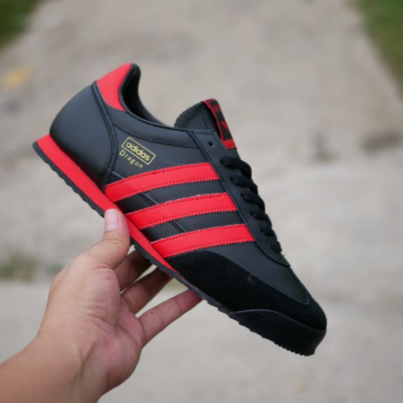 Adidas dragon black outlet red