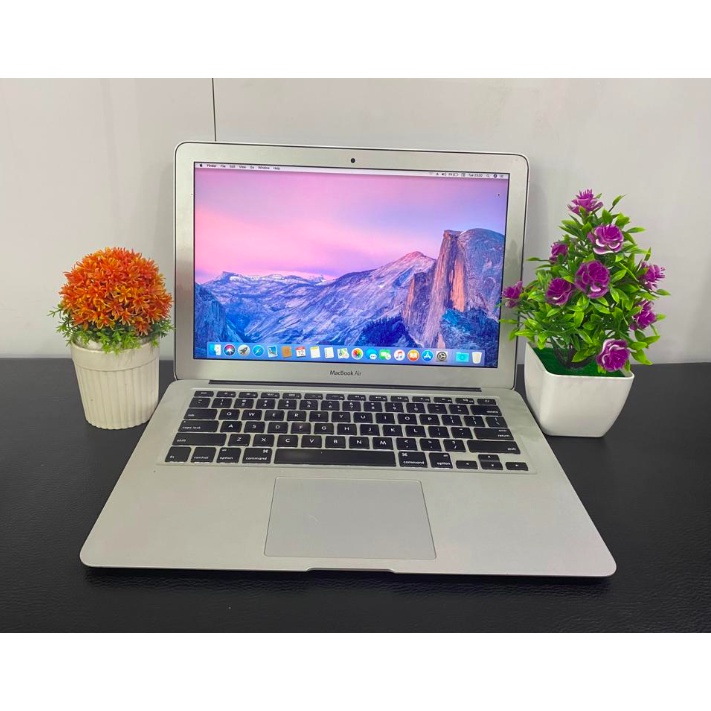 MACBOOK AIR 2012 CI5 SPESIFIKASI BERVARIASI MURAH ORIGINAL