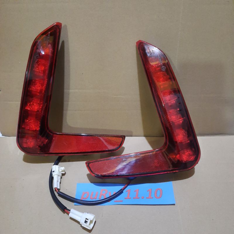 Jual Lampu Reflektor Mata Kucing Bumper Bemper Belakang Wuling Confero