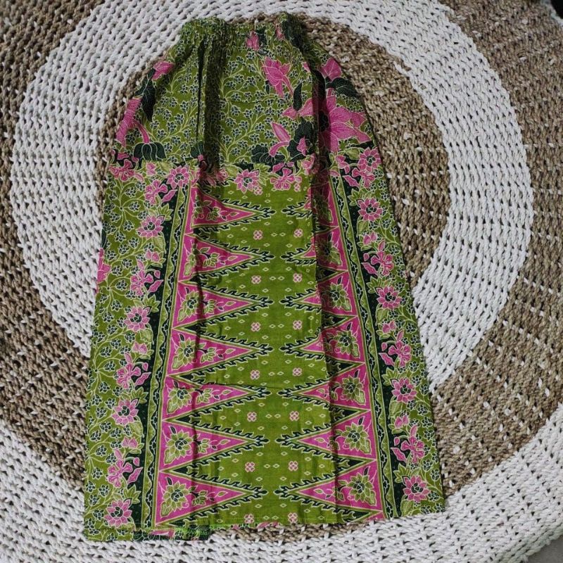 Jual ROK TUMPAL BETAWI ANAK// ROK BAWAHAN KEBAYA ENCIM//ROK KEBAYA ...