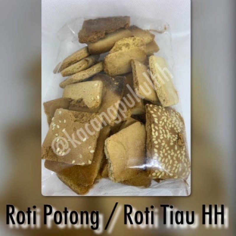 Jual kueRoti Potong Atau Roti Tiau Atau Roti Kering Yang Atas Nya Di ...