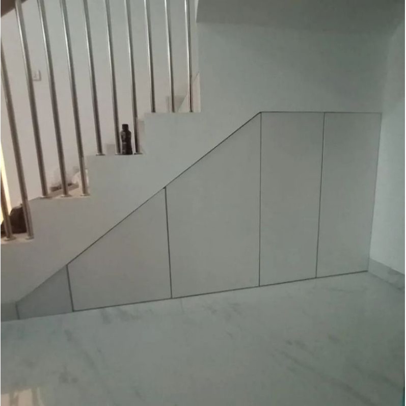 Jual custom DP pintu bawah tangga bahan muktriplek hpl kak devina
