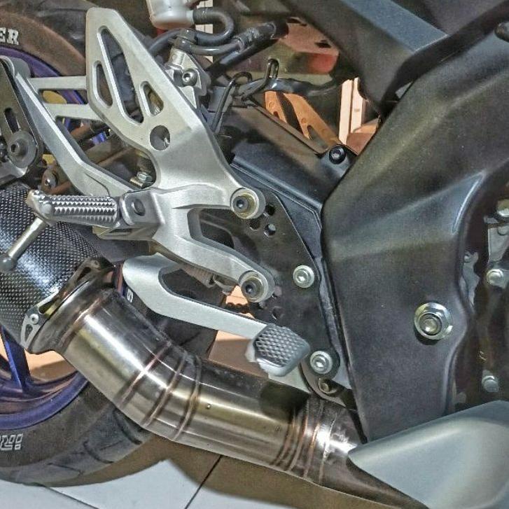Jual RAISER FOOTSTEP YAMAHA R15 V3 VVA PENINGGI FOOTSTEP R15 V3 BRACKET ...