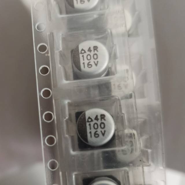 12 Pz/lotto 16V 100uf SMD Condensatori Elettrolici In Alluminio