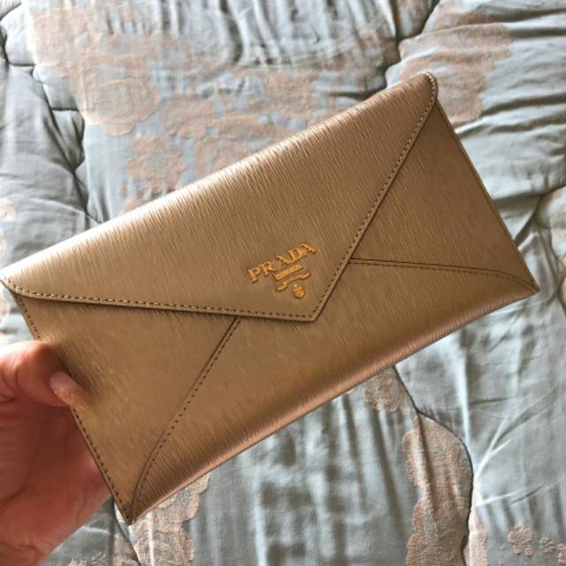 Prada envelope wallet inside hotsell
