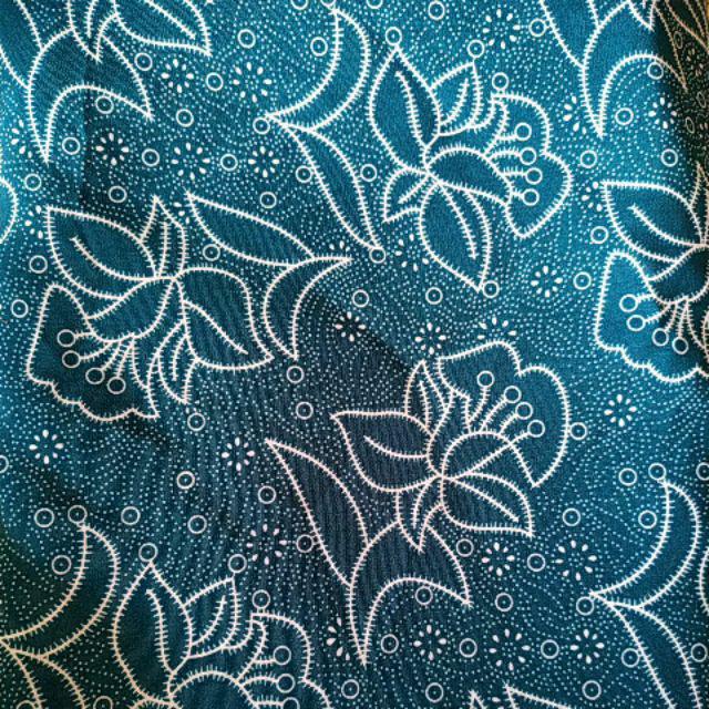 Jual Kain Batik Pkk Warna Biru Dan Hijau Kain Semisutra Shopee Indonesia