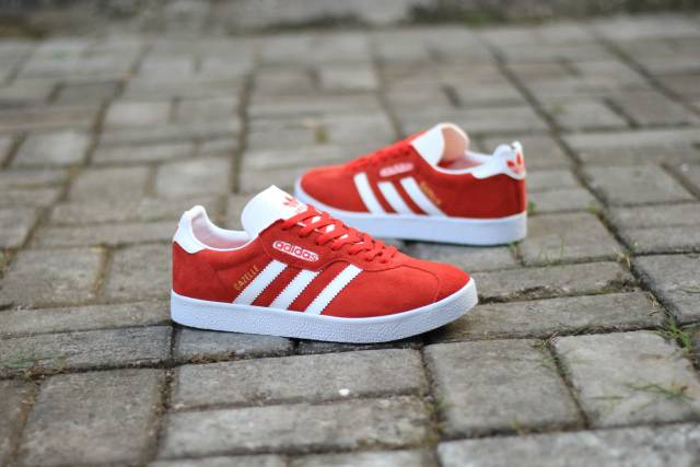 Adidas gazelle super bb5242 hotsell