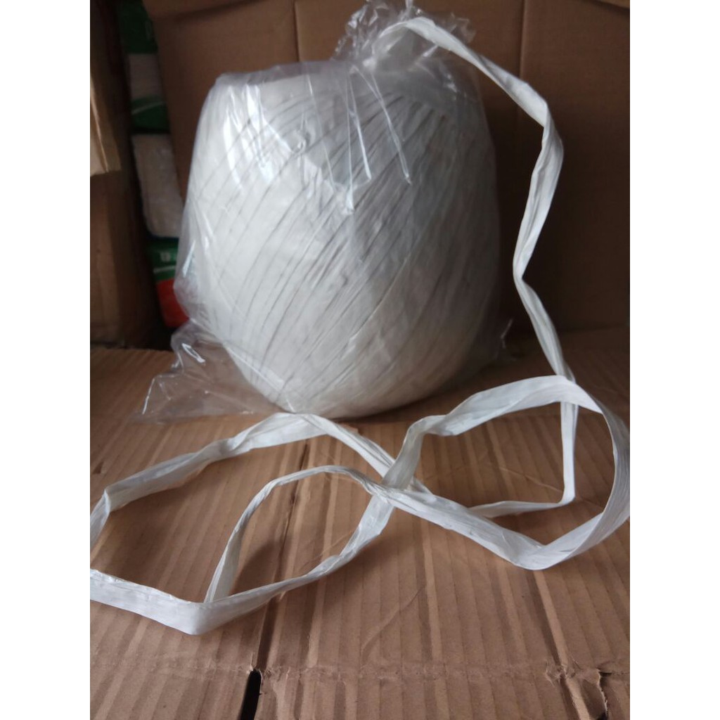 Jual tali Rafia Putih, tali rapia, tali plastik Putih | Shopee Indonesia