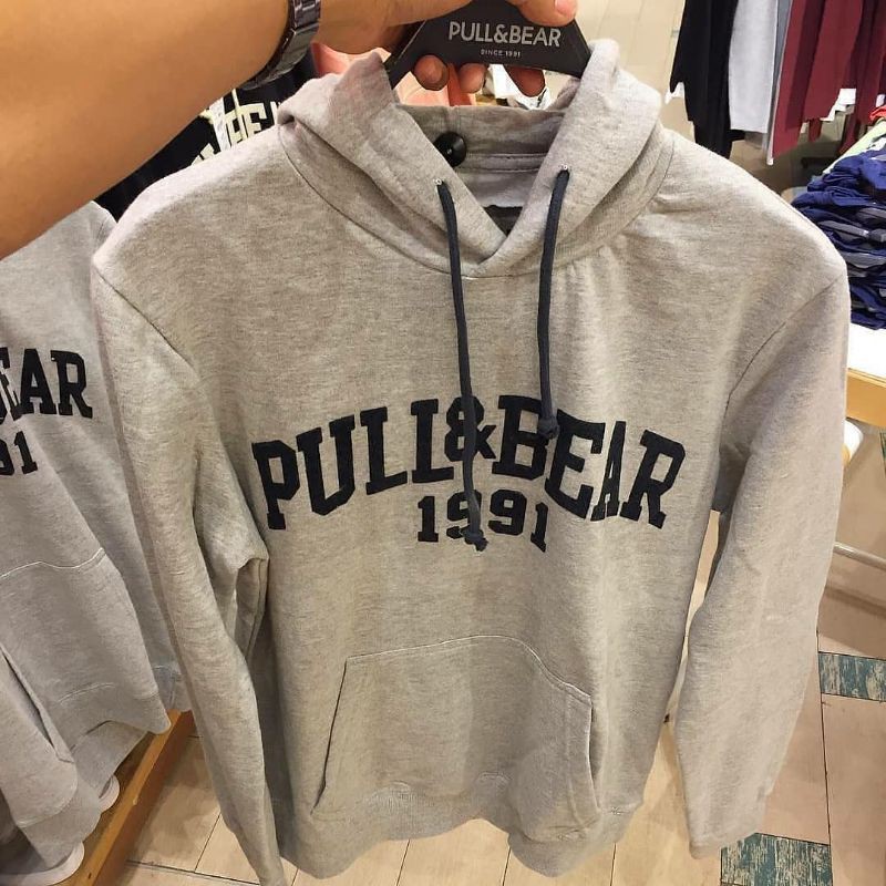 Hoodie pull discount and bear shopee