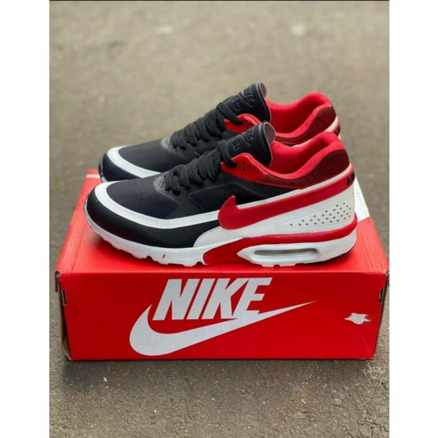 Sepatu nike air outlet max lunar