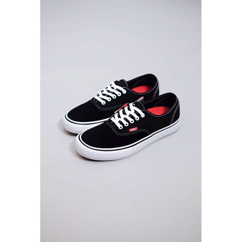 Vans authentic ultracush hot sale