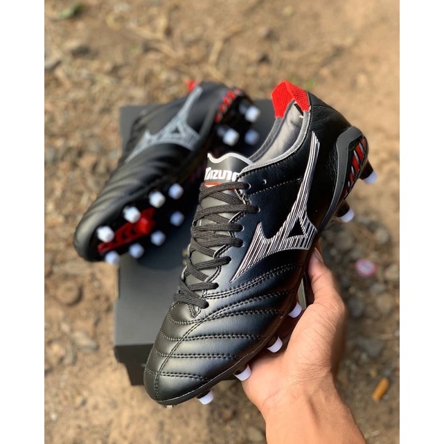 Sepatu Bola Mizuno Neo 3 Black Red