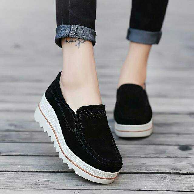 Sepatu deals wedges shopee