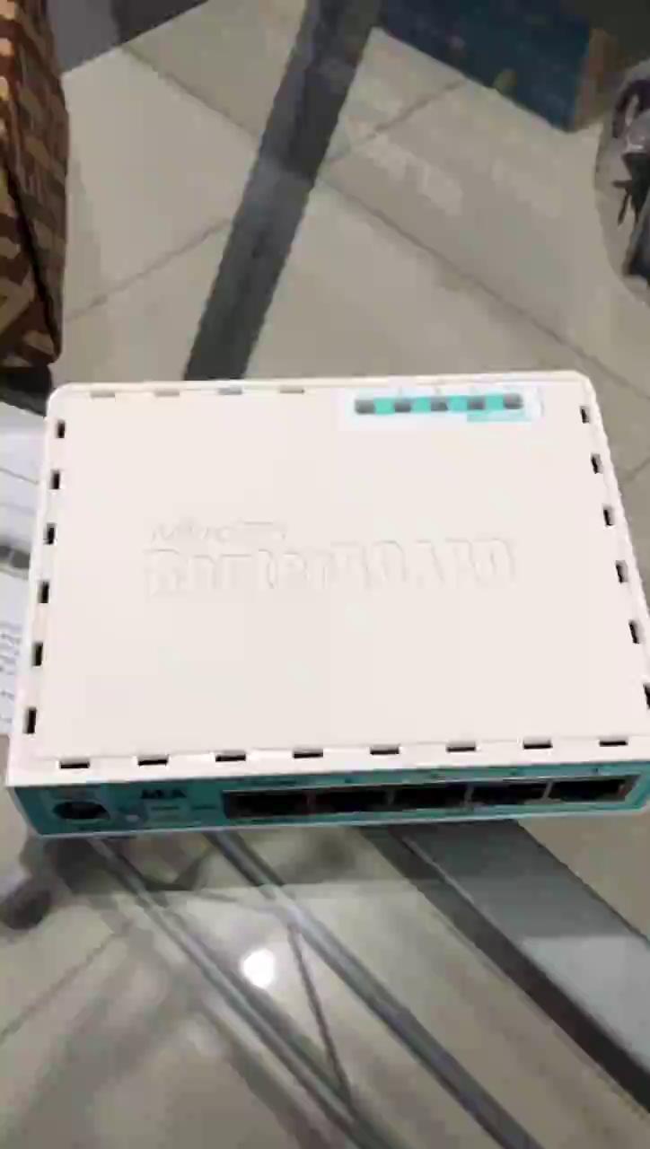 Jual Mikrotik Routerboard RB750G R3 hEX 5xLAN Gigabit | Shopee Indonesia